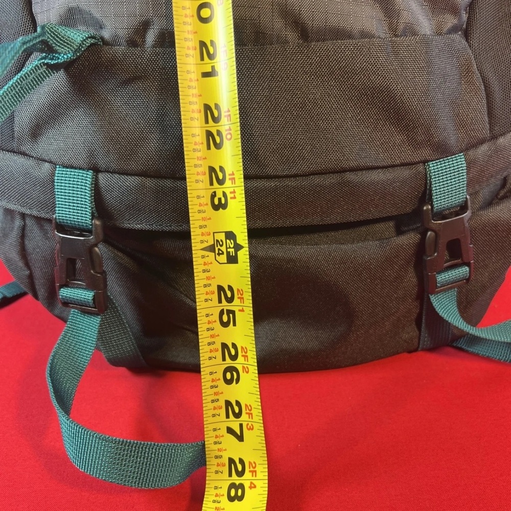 High Sierra Pathway 2.0 Backpack with Hydration S… - image 6